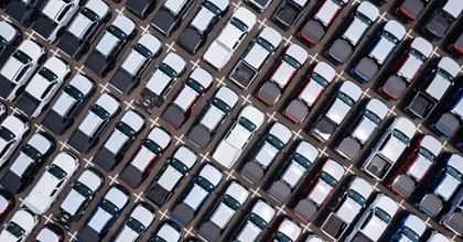 Minivan Kiralama: Kalabalık Gruplar İçin İdeal Çözüm